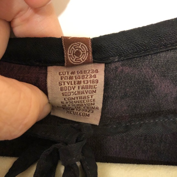 XCVI black and burgundy tie dyed tunic long sleeve - Picture 4 of 7